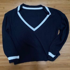 “The Old Money” Sweater in Navy